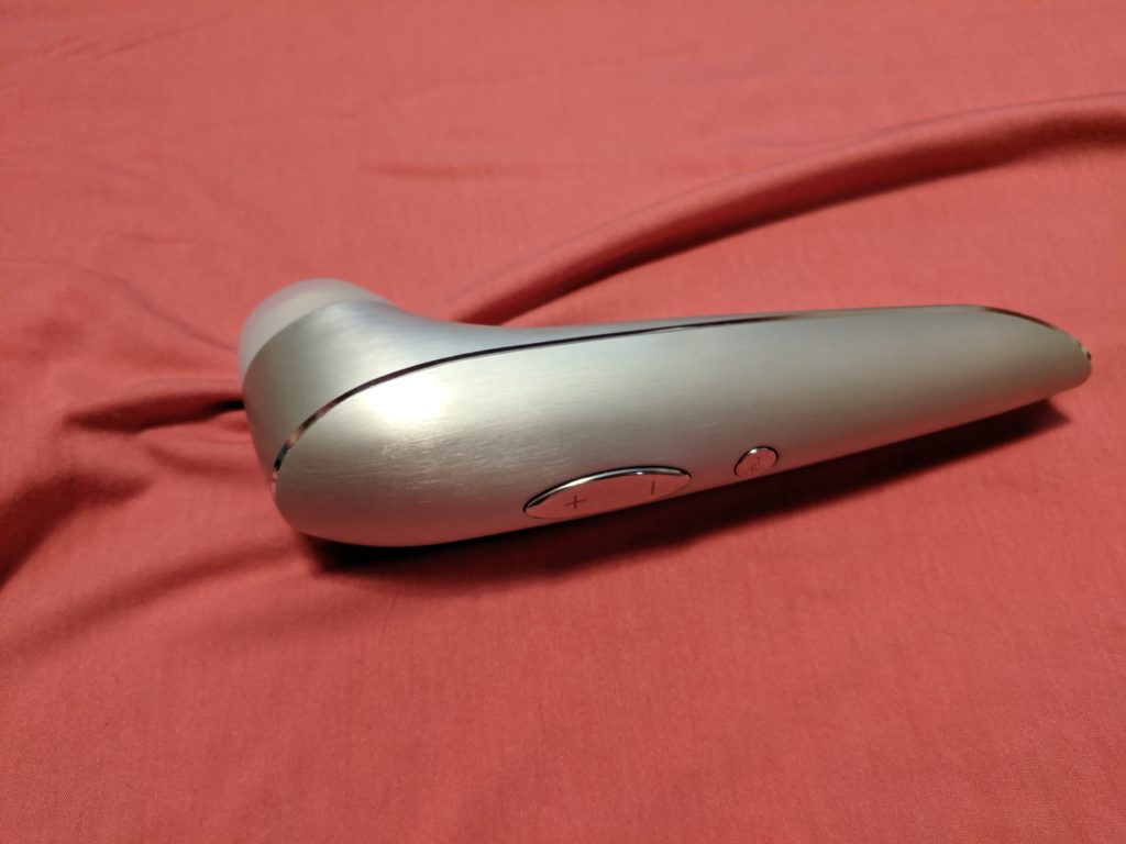 Toy Review Satisfyer Luxury High Fashion Open Bobs BB